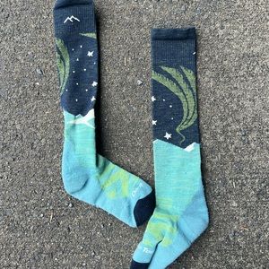 Darn tough ski socks